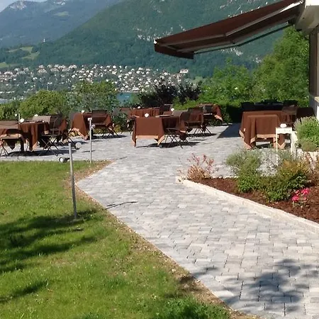 Le Belvedere Амершвир